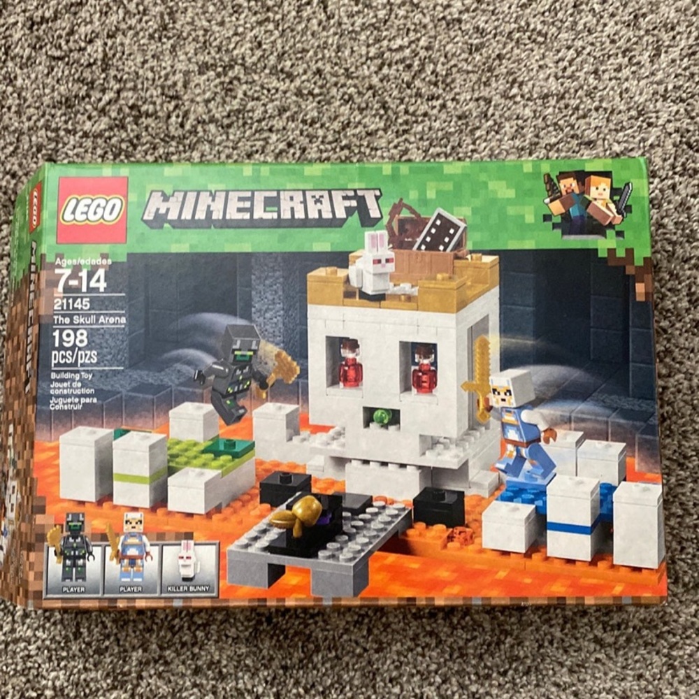 LEGO Minecraft The Skull Arena 21145